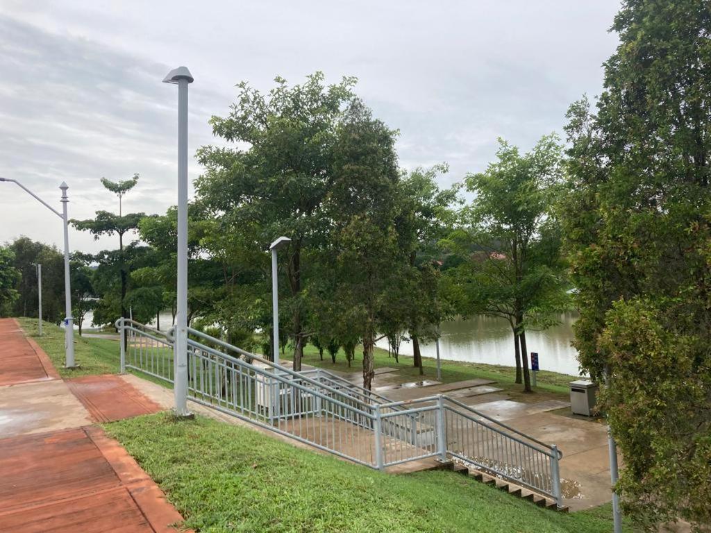 Absyar Homestay Selasih Putrajaya Buitenkant foto