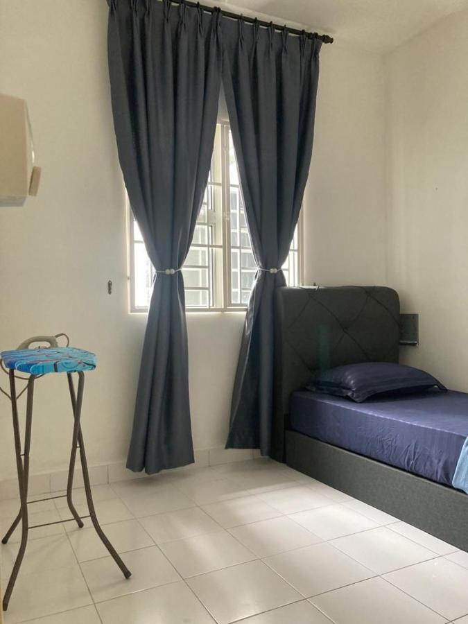 Absyar Homestay Selasih Putrajaya Buitenkant foto