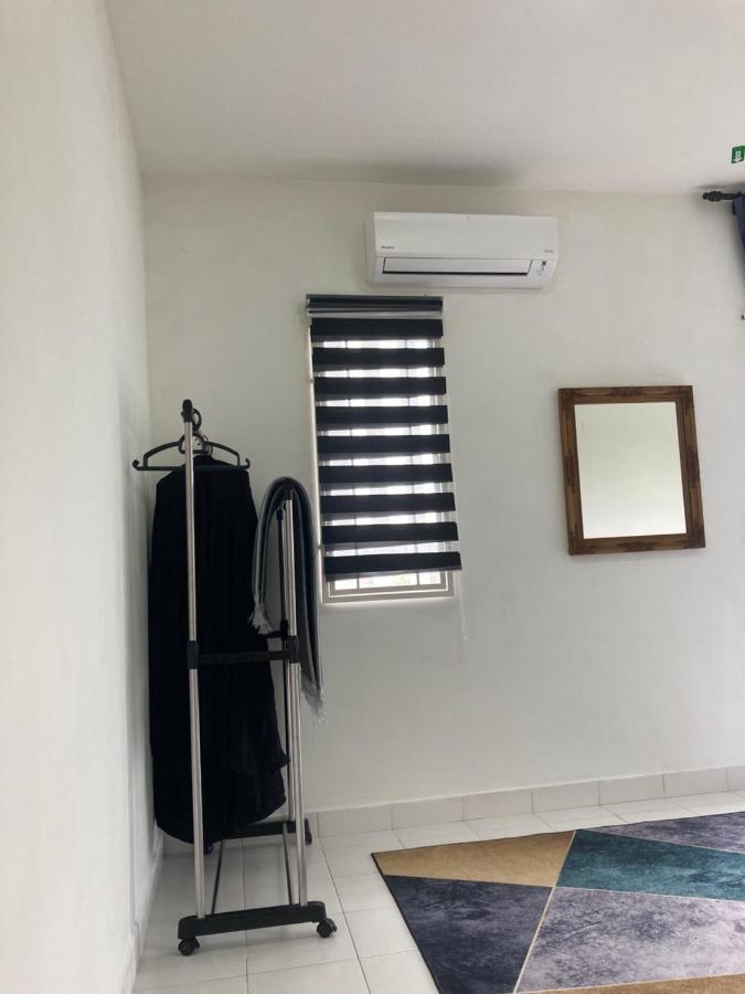 Absyar Homestay Selasih Putrajaya Buitenkant foto